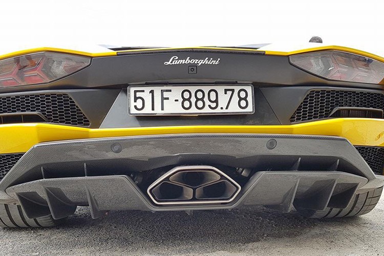 Lamborghini Aventador S ra bien, gia 48 ty tai Viet Nam-Hinh-3